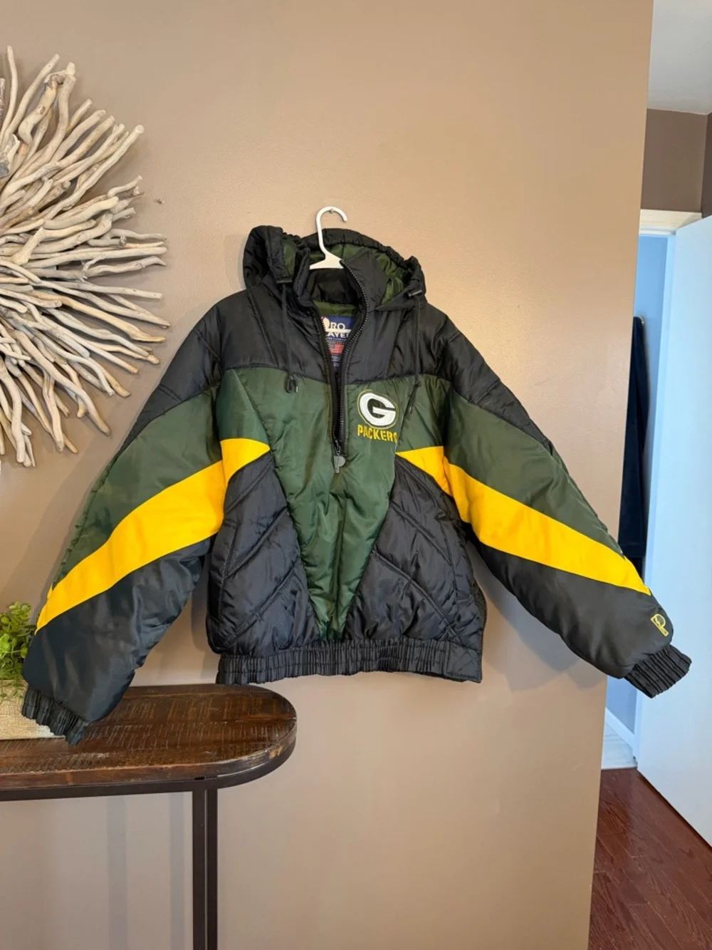 vintage 1990s Pro Player Green Bay Packers‎ puffer jacket quilted embroidered